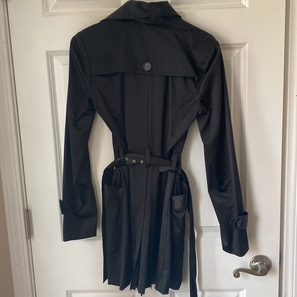 Black Spring Jacket - Picture 2 of 10